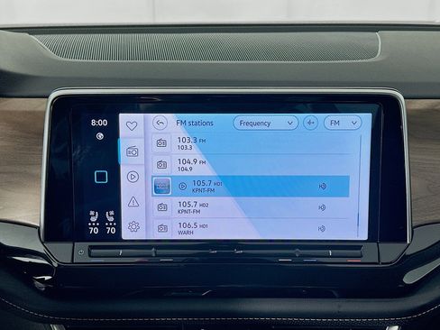 Used 2025 Volkswagen Atlas SE image 21