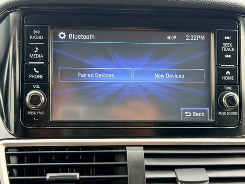 Used 2018 Mitsubishi Eclipse Cross ES FWD image 38