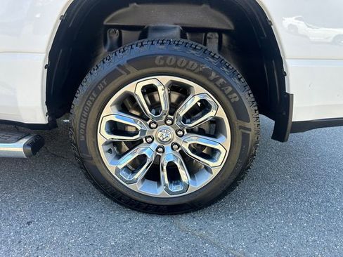 Used 2023 RAM 1500 Laramie image 13
