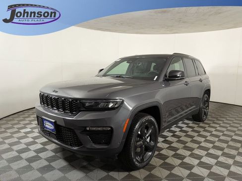 New 2025 Jeep Grand Cherokee Limited w/ Luxury Tech Group II image 1