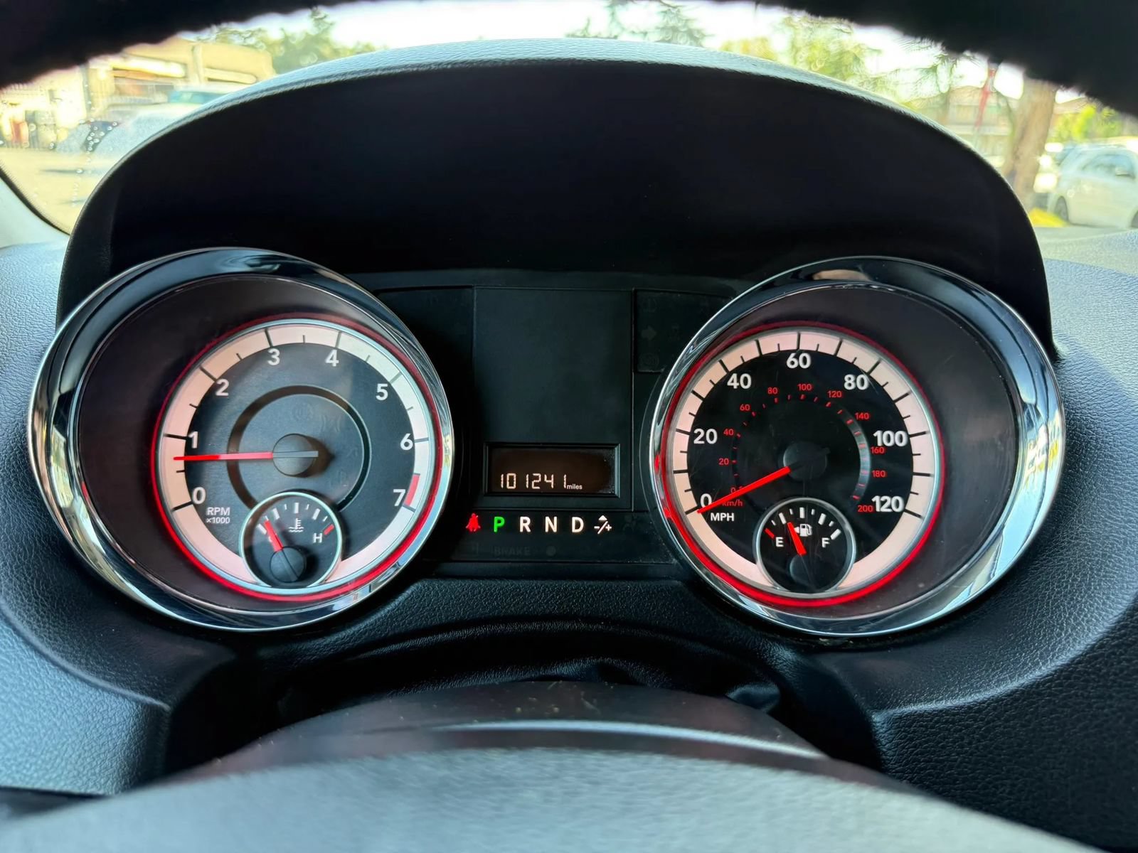 Used 2015 Dodge Grand Caravan American Value Package w/ UConnect Hands-Free Group FWD image 29