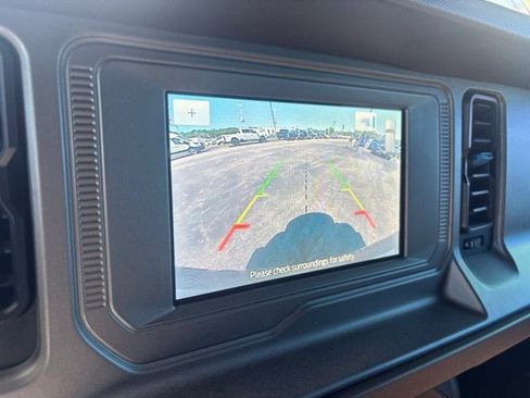 Certified 2023 Ford Bronco Outer Banks w/ Sasquatch Package AWD/4WD image 15