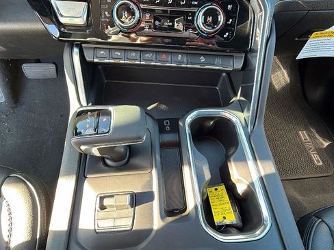 New 2026 GMC Sierra 1500 Denali w/ Denali Reserve Package image 12