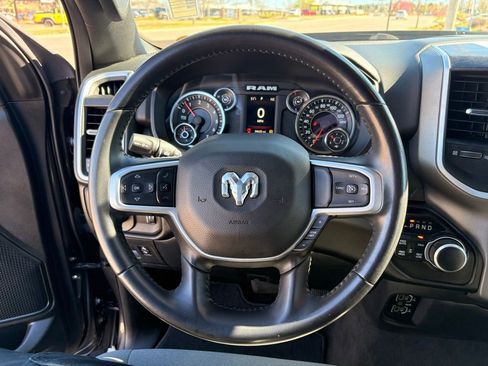 Used 2022 RAM 1500 Big Horn AWD/4WD image 25