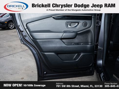 Used 2024 Honda Pilot Touring image 13