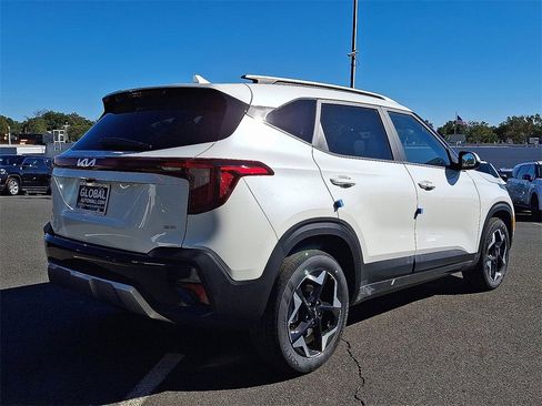 New 2026 Kia Seltos S image 4