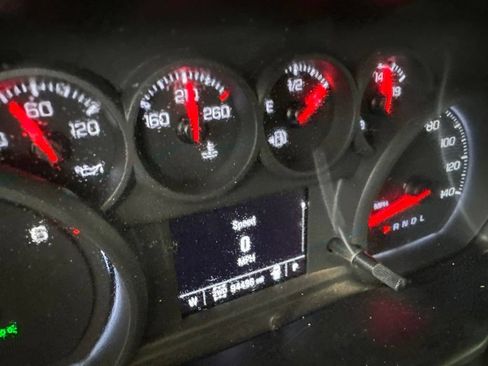 Used 2022 Chevrolet Silverado 2500 W/T w/ WT Convenience Package AWD/4WD image 14