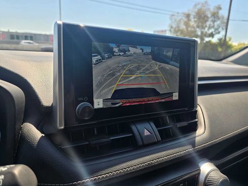 Used 2023 Toyota RAV4 LE FWD image 27