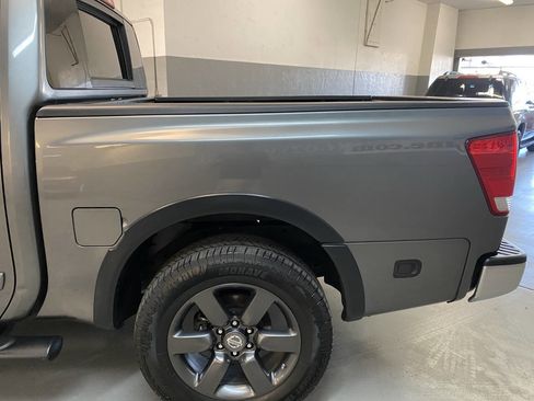 Used 2015 Nissan Titan SV w/ SV Value Truck Package image 15