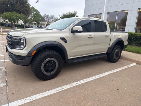 Used 2025 Ford Ranger Raptor AWD/4WD image 1
