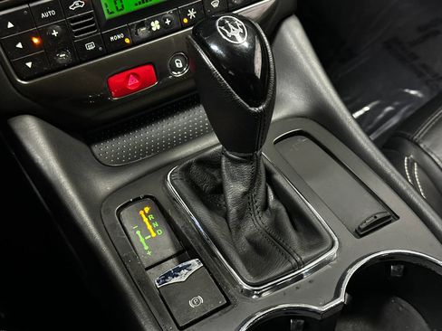 Used 2017 Maserati GranTurismo Sport RWD image 32