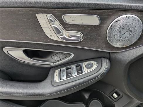 Used 2019 Mercedes-Benz C 300 4MATIC Sedan image 10