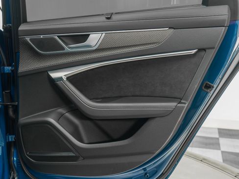 Used 2024 Audi RS 6 performance w/ Black Optic Package image 43