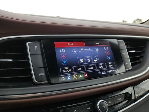 Used 2020 Buick Enclave Avenir w/ Avenir Technology Package image 19