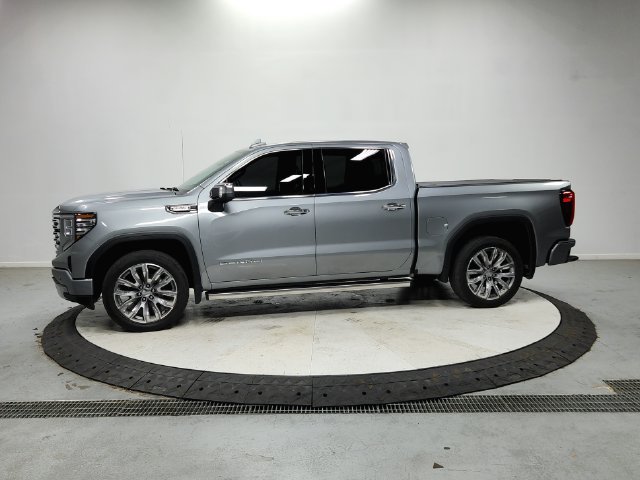 Used 2024 GMC Sierra 1500 Denali AWD/4WD image 5
