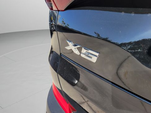 Used 2021 BMW X5 xDrive40i w/ Premium Package 2 AWD/4WD image 31