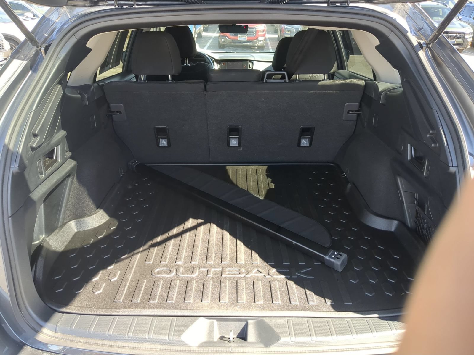 Certified 2025 Subaru Outback Premium AWD/4WD image 29