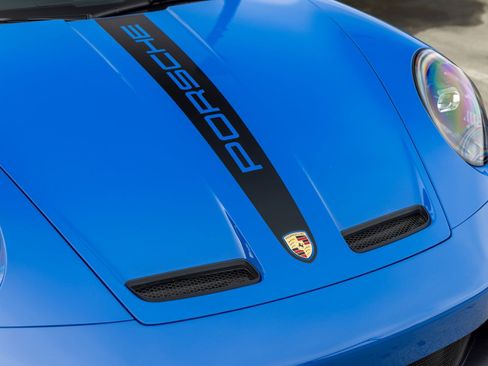 Used 2026 Porsche 911 GT3 RWD image 16