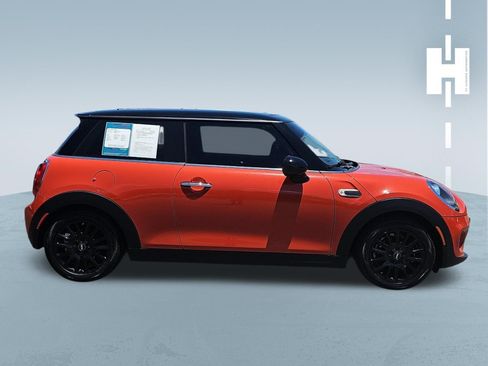 Used 2019 MINI Cooper 2-Door Hardtop FWD image 3