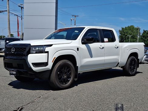 New 2026 Nissan Frontier SV w/ All-Weather Content Package AWD/4WD image 2