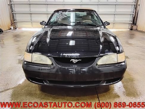 Used 1996 Ford Mustang GT RWD image 7