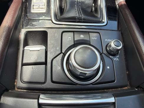 Used 2017 MAZDA MAZDA3 Grand Touring FWD image 31