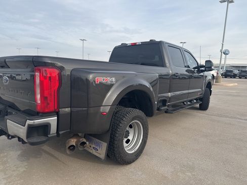 Used 2024 Ford F350 XLT w/ FX4 Off-Road Package image 3