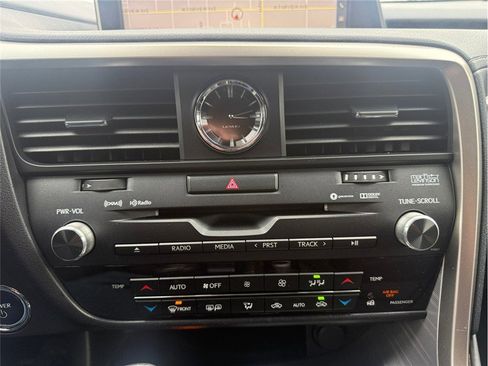 Used 2017 Lexus RX 450h F Sport image 19