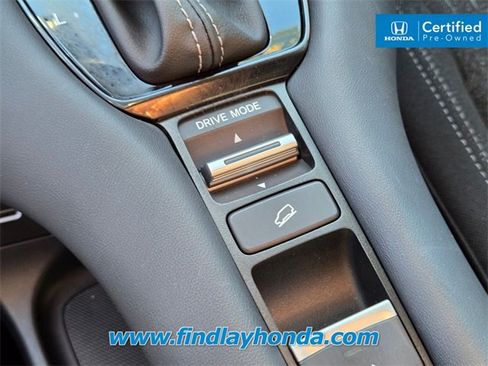 Certified 2024 Honda HR-V LX image 33
