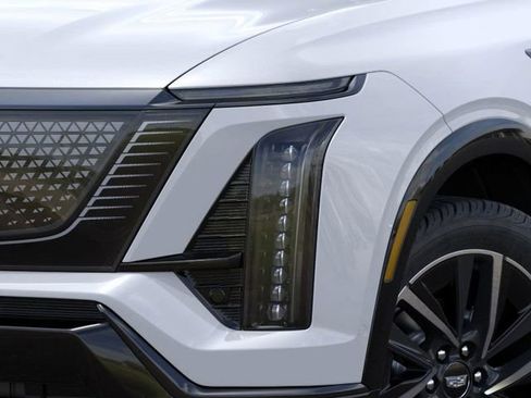 New 2026 Cadillac Vistiq Sport image 11