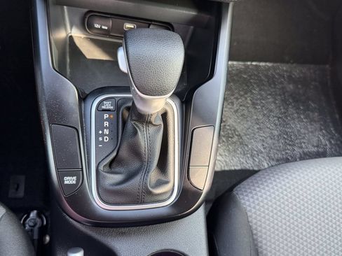 Used 2024 Kia Soul LX w/ Option Group 015 FWD image 26