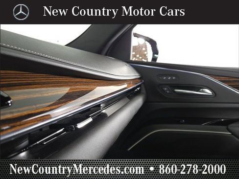 Used 2023 Cadillac Escalade Premium Luxury w/ Performance Package image 28
