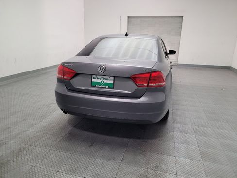 Used 2015 Volkswagen Passat 1.8T Limited Edition FWD image 7