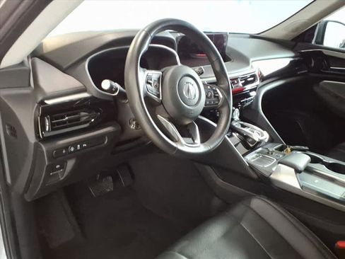 Used 2024 Acura MDX SH-AWD w/ Technology Package image 9