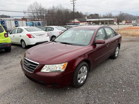Used 2010 Hyundai Sonata GLS image 3
