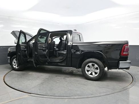 Used 2020 RAM 1500 Laramie AWD/4WD image 28