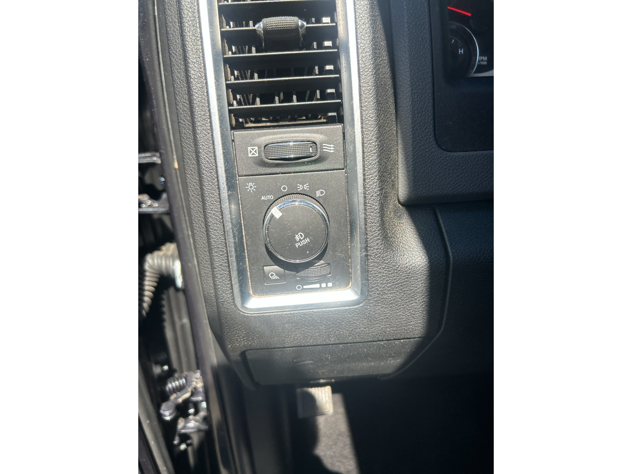Used 2016 RAM 1500 Big Horn AWD/4WD image 19
