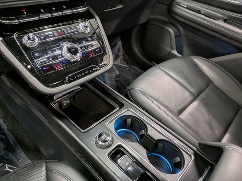 Used 2020 Lincoln Corsair Reserve w/ Elements Package image 14