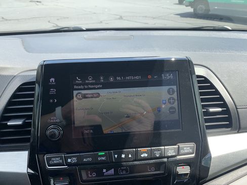 Used 2019 Honda Odyssey Touring image 23