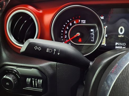 Used 2021 Jeep Wrangler Unlimited Rubicon image 9