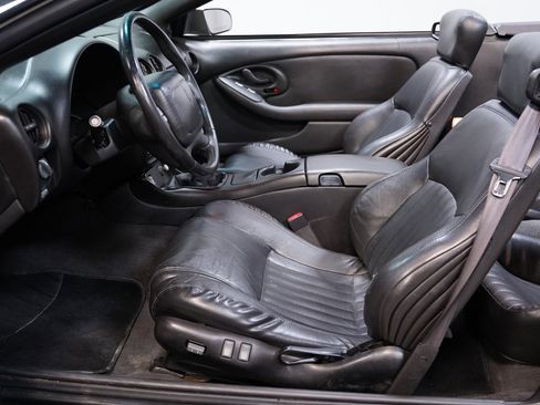 Used 2000 Pontiac Firebird Trans Am RWD image 30