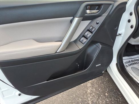 Used 2018 Subaru Forester 2.5i Limited image 13