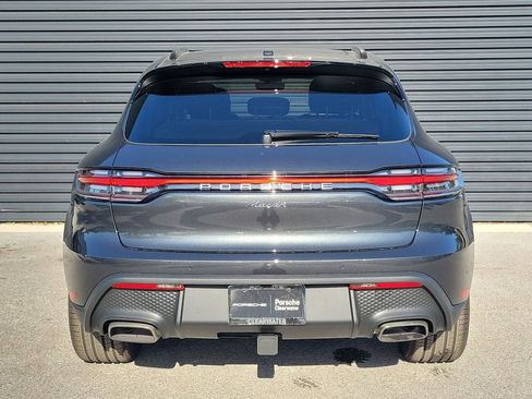 New 2026 Porsche Macan AWD/4WD image 4