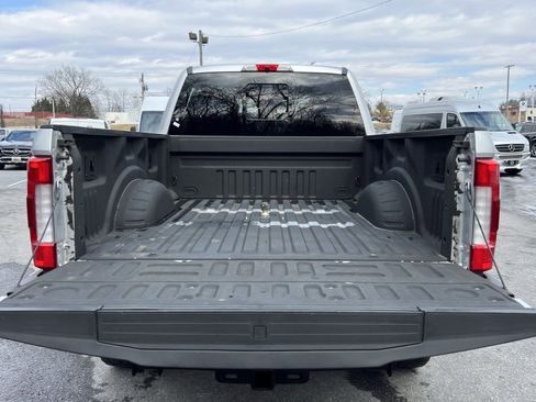 Used 2017 Ford F250 Lariat w/ Lariat Ultimate Package image 25