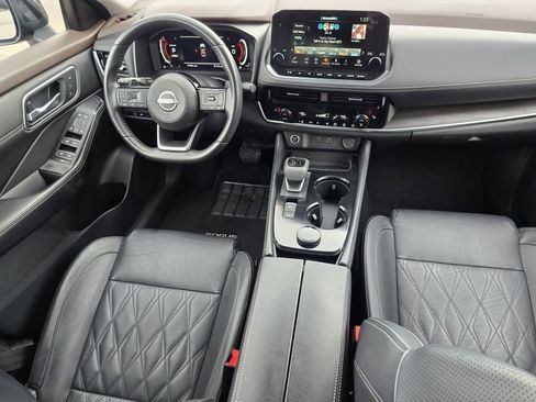 Used 2023 Nissan Rogue Platinum image 30