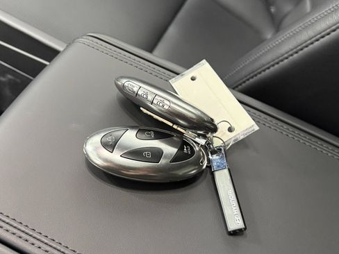Used 2024 Hyundai Santa Fe Calligraphy AWD/4WD image 45