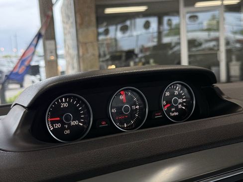 Used 2014 Volkswagen Beetle R-Line FWD image 49