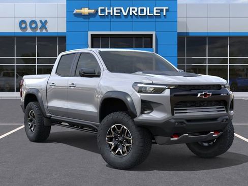 New 2026 Chevrolet Colorado ZR2 w/ Technology Package AWD/4WD image 7