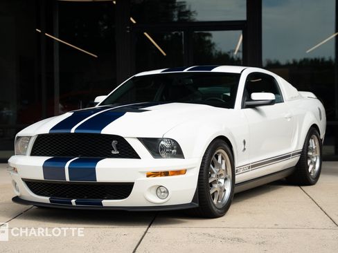 Used 2008 Ford Mustang Shelby GT500 RWD image 7