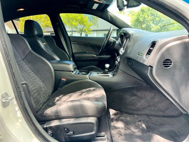 Used 2018 Dodge Charger R/T RWD image 30